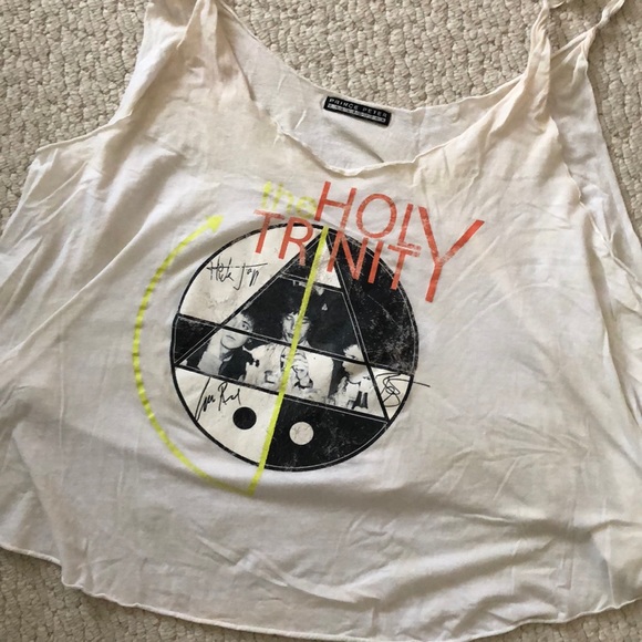 Rock n Roll tank. Size large - Picture 3 of 3